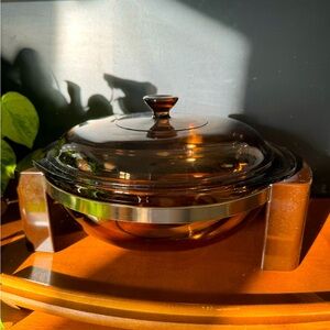 Pyrex Designs Party Server - Knob Covered Casserole with Brass Accent Cradle